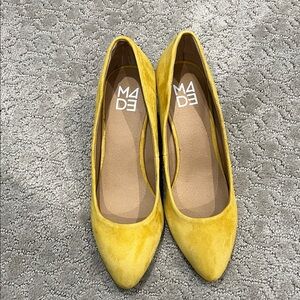 M4D3 Halle Kitten Heels